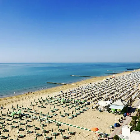 Hotel Ancora Lido di Jesolo Exterior foto